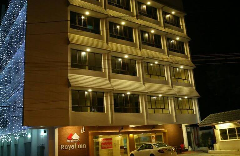 Mundadan Royal Inn, Kochi 2